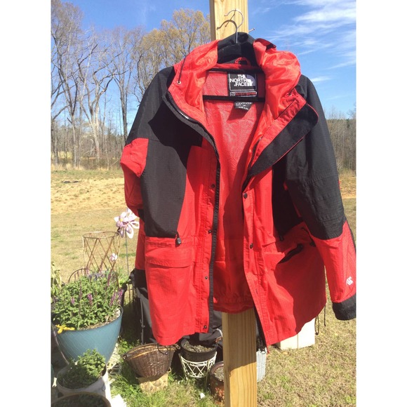 The North Face Other - The North Face medium Summit series jacket coat red black gore-tex waterproof